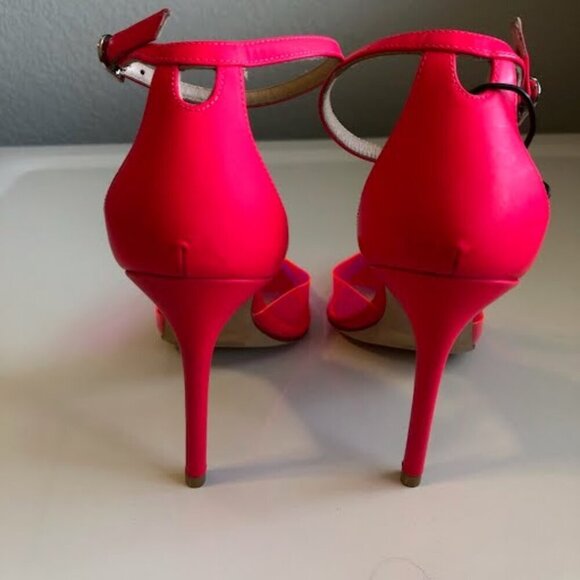 New STUART WEITZMAN Pink Clear Point Toe Ankle Strap Stiletto Pumps 7 MSRP $450 - Picture 5 of 7